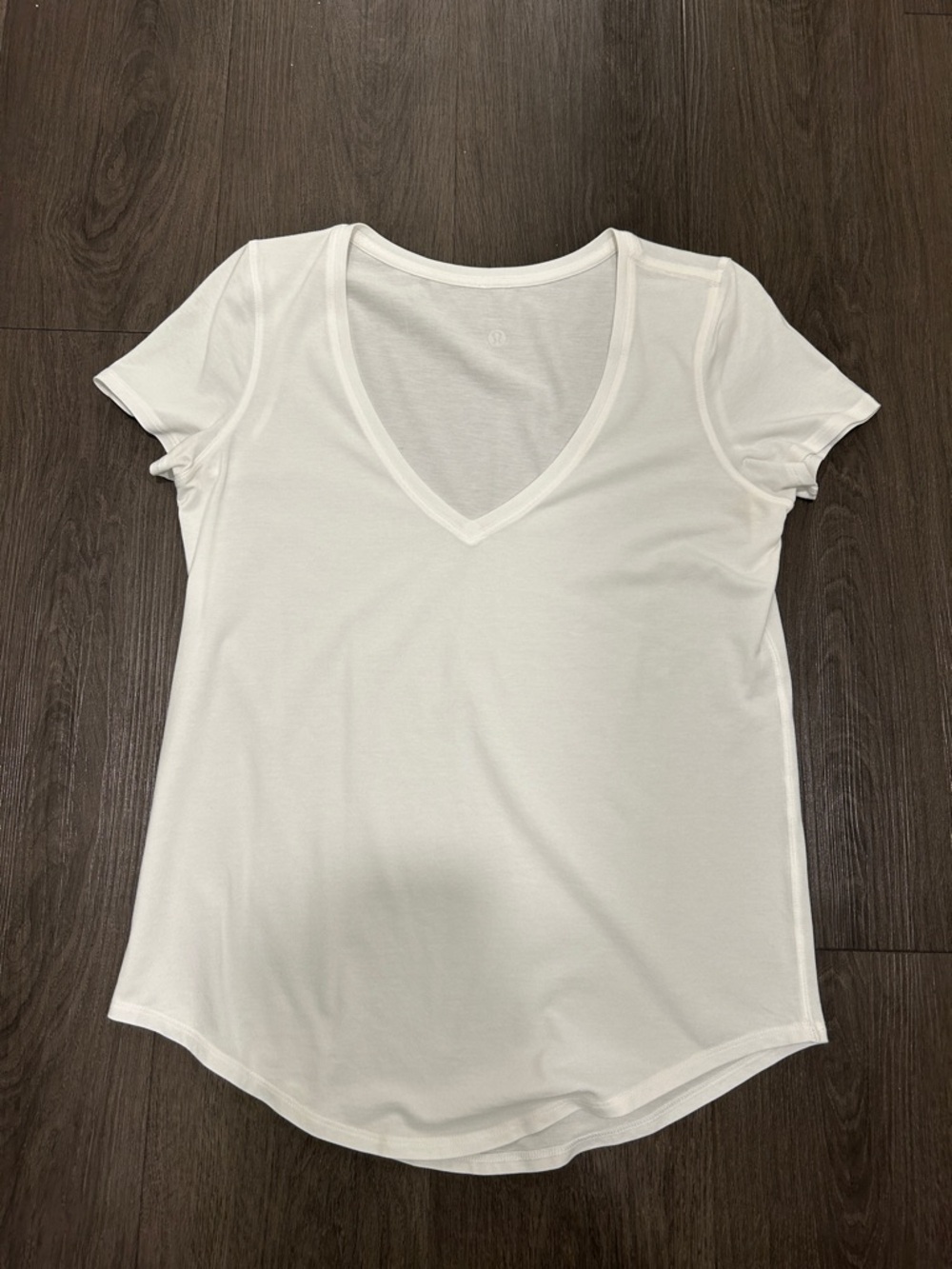 Lululemon Love V-Neck Short Sleeve Tee - size 6